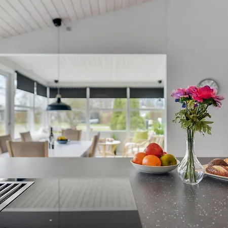 Nice Home In Otterup With Wifi *