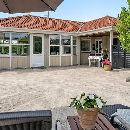 Nice Home In Otterup With Wifi Дом отдыха Оттеруп